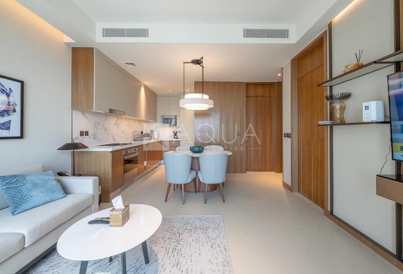 High Floor | Sea and City View | Unique Layout photo 2