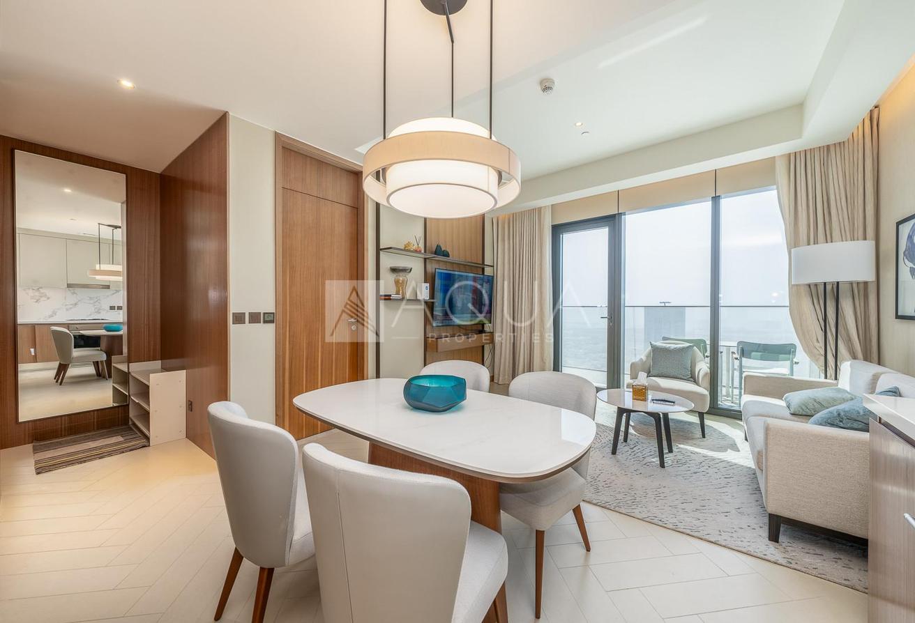High Floor | Sea and City View | Unique Layout photo 8