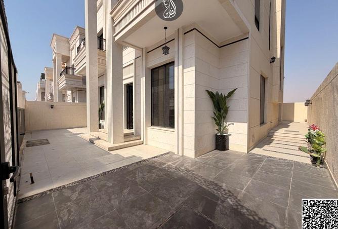 104687153 - Property Image 2