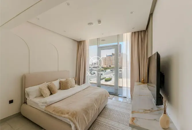 100432768 - Property Image 3