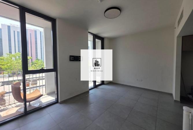115033319 - Property Main Image