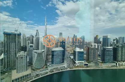 شقة - 2 غرف نوم - 2 حمامات للايجار في بنينسولا ثري - بنينسولا - الخليج التجاري - دبي