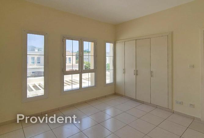 60517296 - صورة العقار 3