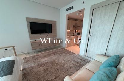 Apartment - Studio - 1 for rent in Seven Palm - Palm Jumeirah - Dubai