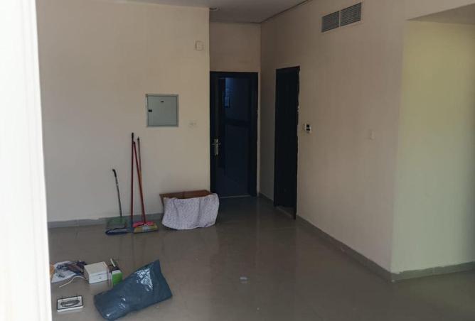 85734100 - Property Image 3