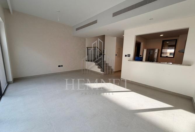 144622427 - Property Image 2
