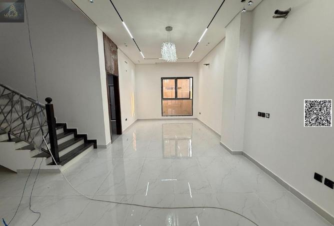 111842998 - Property Image 3