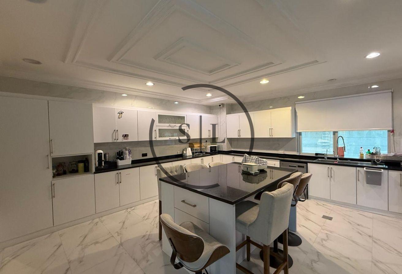 Private Lift and Pool | Luxury and Spacious Villa photo 10