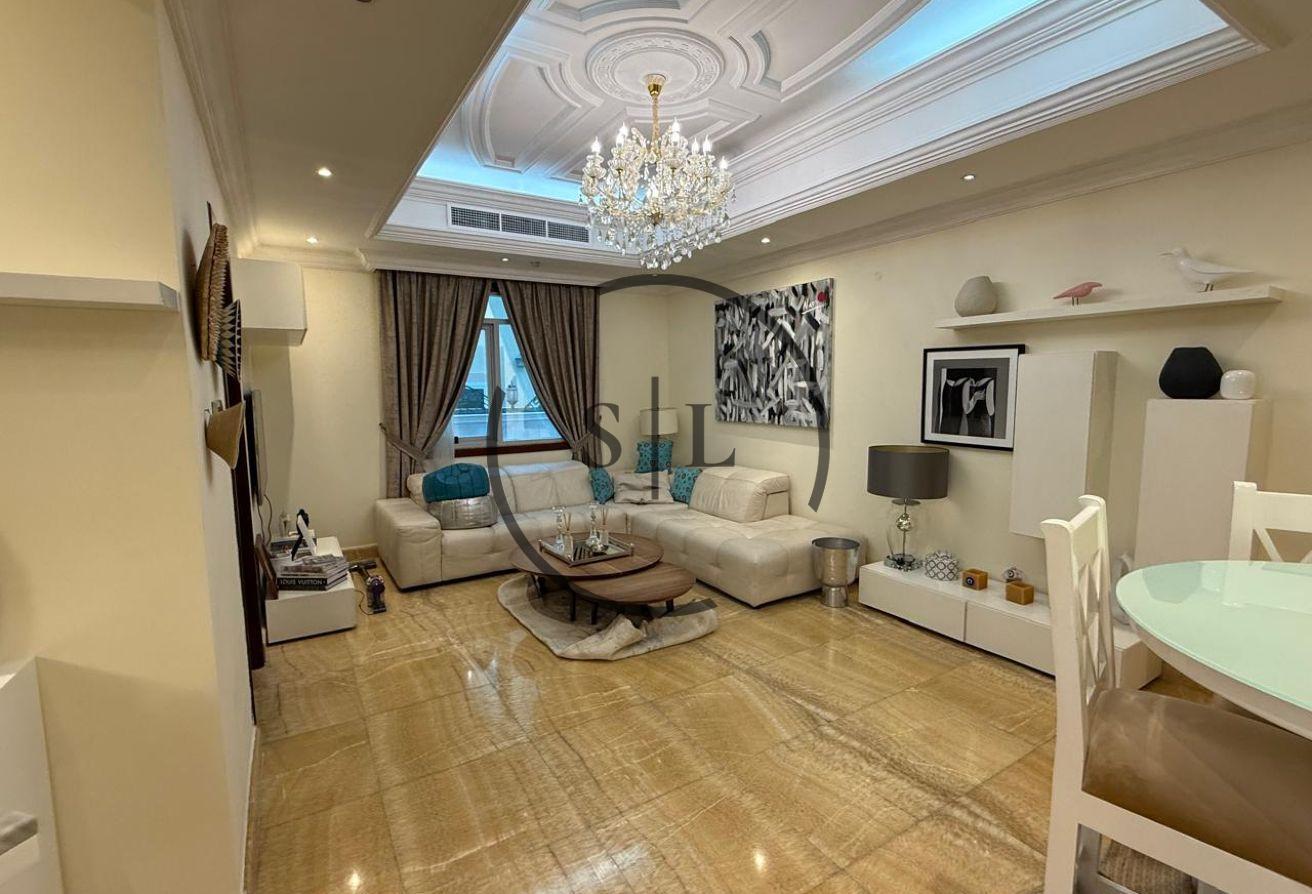 Private Lift and Pool | Luxury and Spacious Villa photo 8