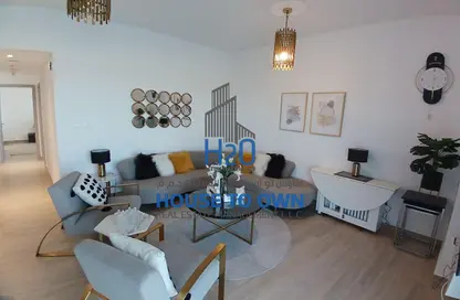 Apartment - 2 Bedrooms - 3 Bathrooms for rent in Waters Edge - Yas Island - Abu Dhabi