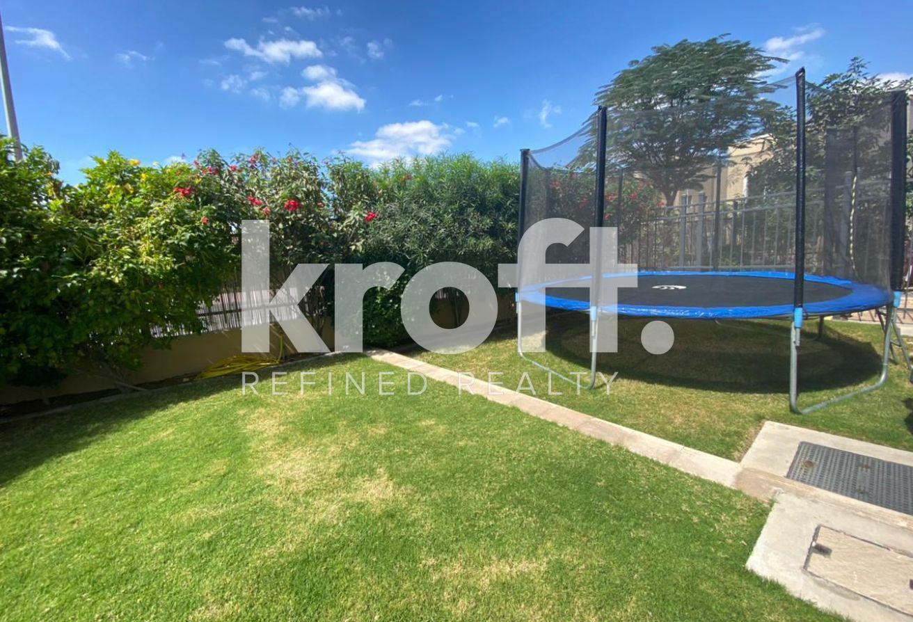 Corner Plot | Independent Villa | Private Garden photo 16
