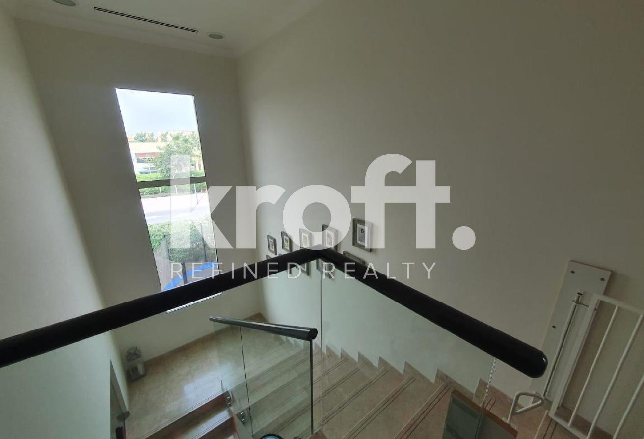 Corner Plot | Independent Villa | Private Garden photo 7