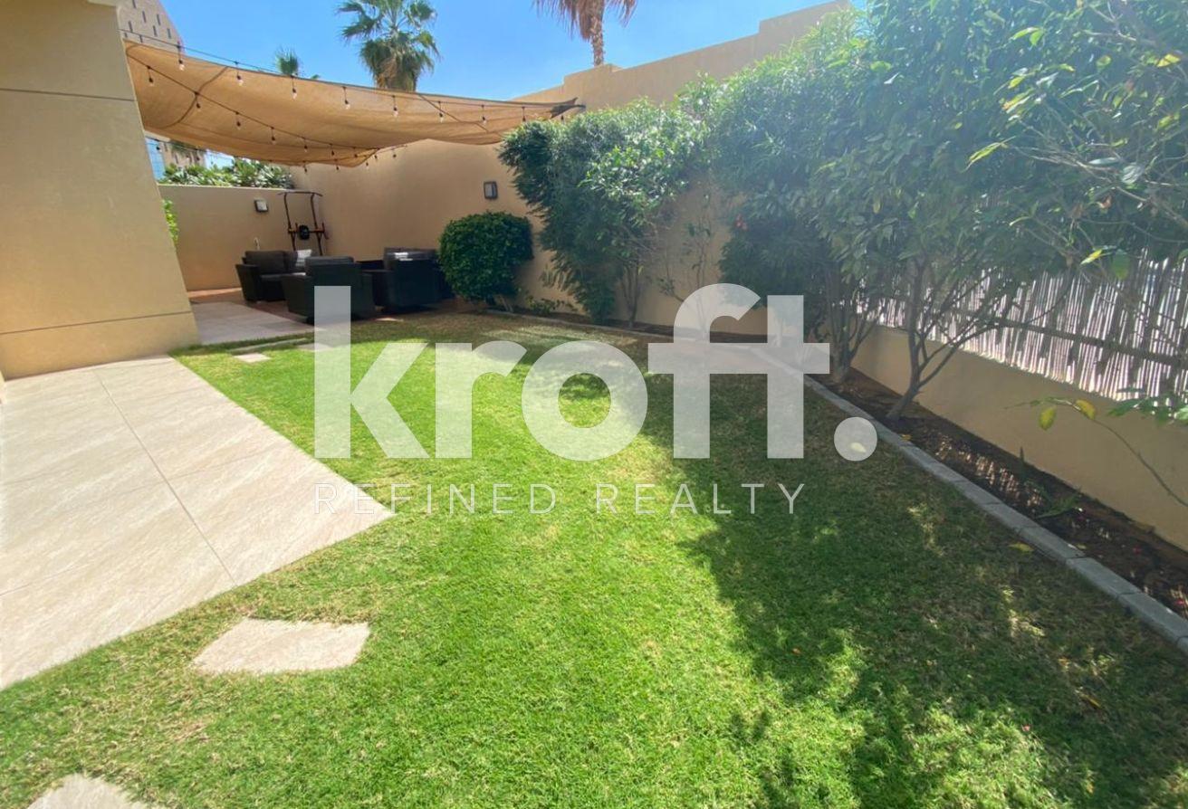 Corner Plot | Independent Villa | Private Garden photo 6