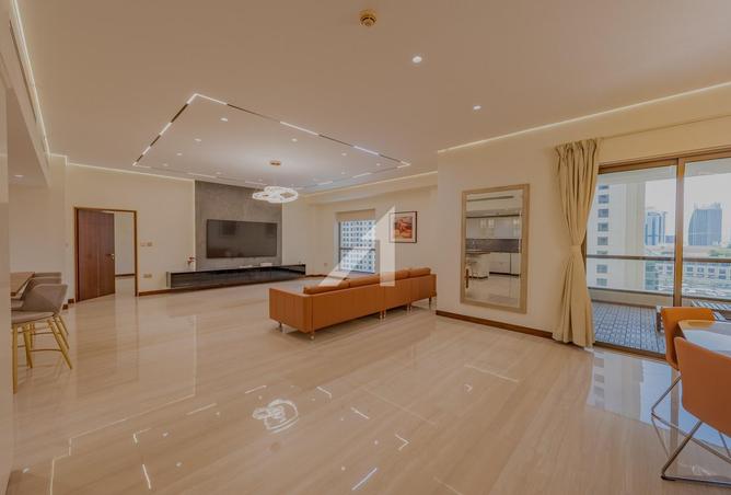 94008866 - Property Main Image