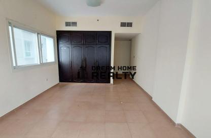 Apartment - 3 - 5 for rent in Hend Tower - Al Taawun Street - Al Taawun - Sharjah