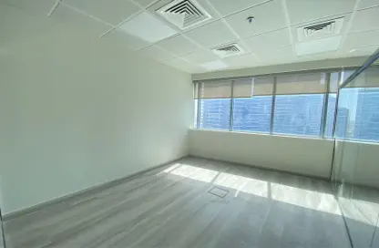 مكتب - استوديو - 1 حمام للايجار في XL برج - الخليج التجاري - دبي