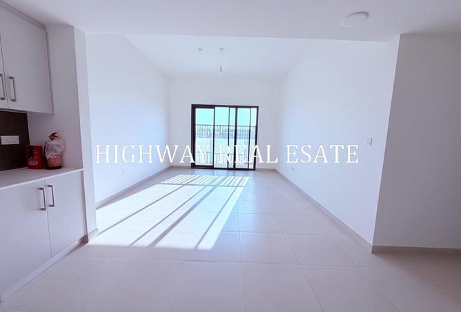 120676004 - Property Image 2