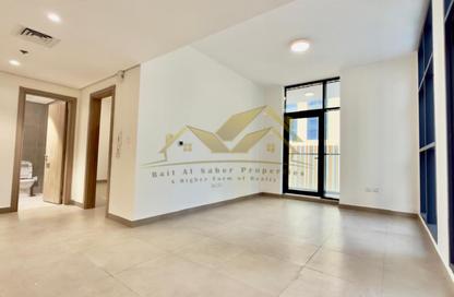 Apartment - 1 Bedroom - 2 Bathrooms for rent in Jumeirah Garden City - Al Satwa - Dubai