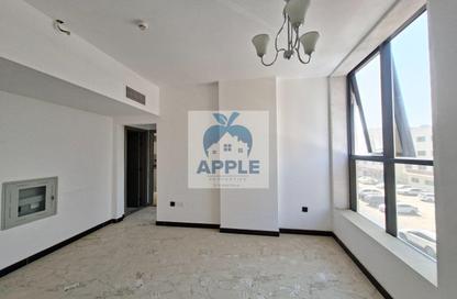 Apartment - 1 - 1 for rent in Fire Station Road - Muwaileh - Sharjah Apartment - 1 - 1 for rent in Fire Station Road - Muwaileh - Sharjah