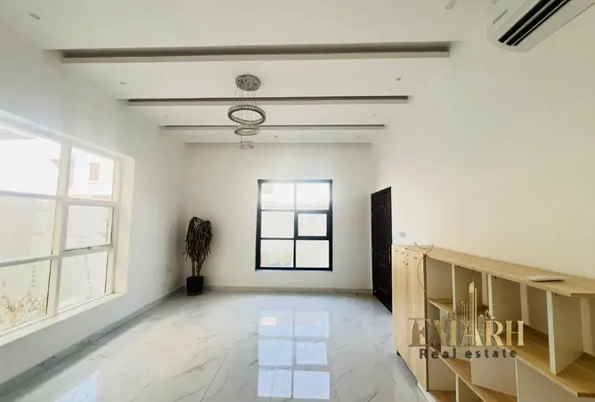 161403189 - Property Image 3