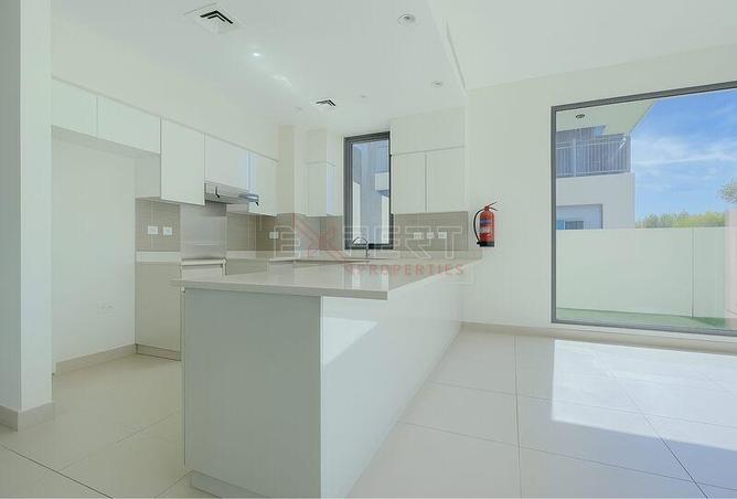 82390346 - Property Image 3