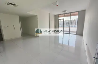 شقة - 2 غرف نوم - 3 حمامات للايجار في مجمع مويلح - تجارية مويلح - الشارقة