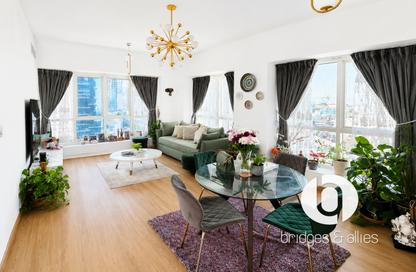 Apartment - 1 Bedroom - 2 Bathrooms for rent in Lake Point Tower - JLT Cluster N - Jumeirah Lake Towers - Dubai