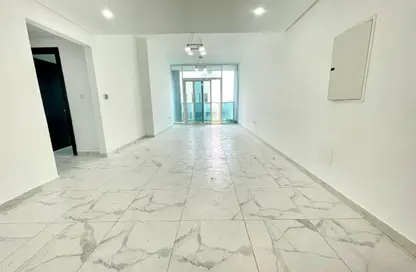 Apartment - 2 Bedrooms - 3 Bathrooms for rent in Nadd Al Hammar - Dubai