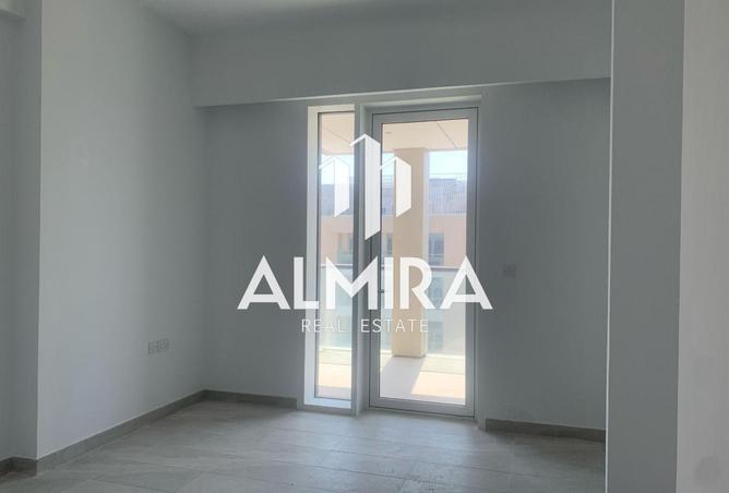 93993599 - صورة العقار 3