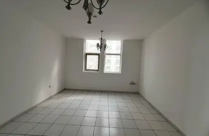 شقة - غرفة نوم - 1 حمام للايجار في شارع التعاون الجديد - التعاون - الشارقة