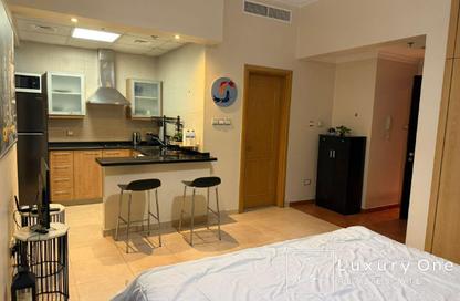 Apartment - Studio - 1 Bathroom for rent in Zumurud Tower - Dubai Marina - Dubai