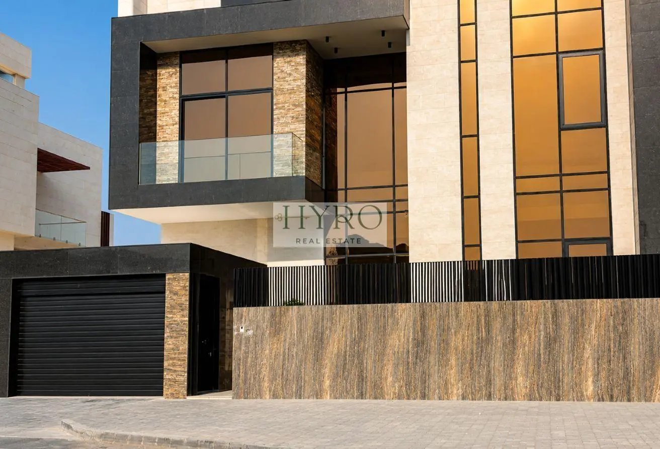 110982403 - Property Main Image