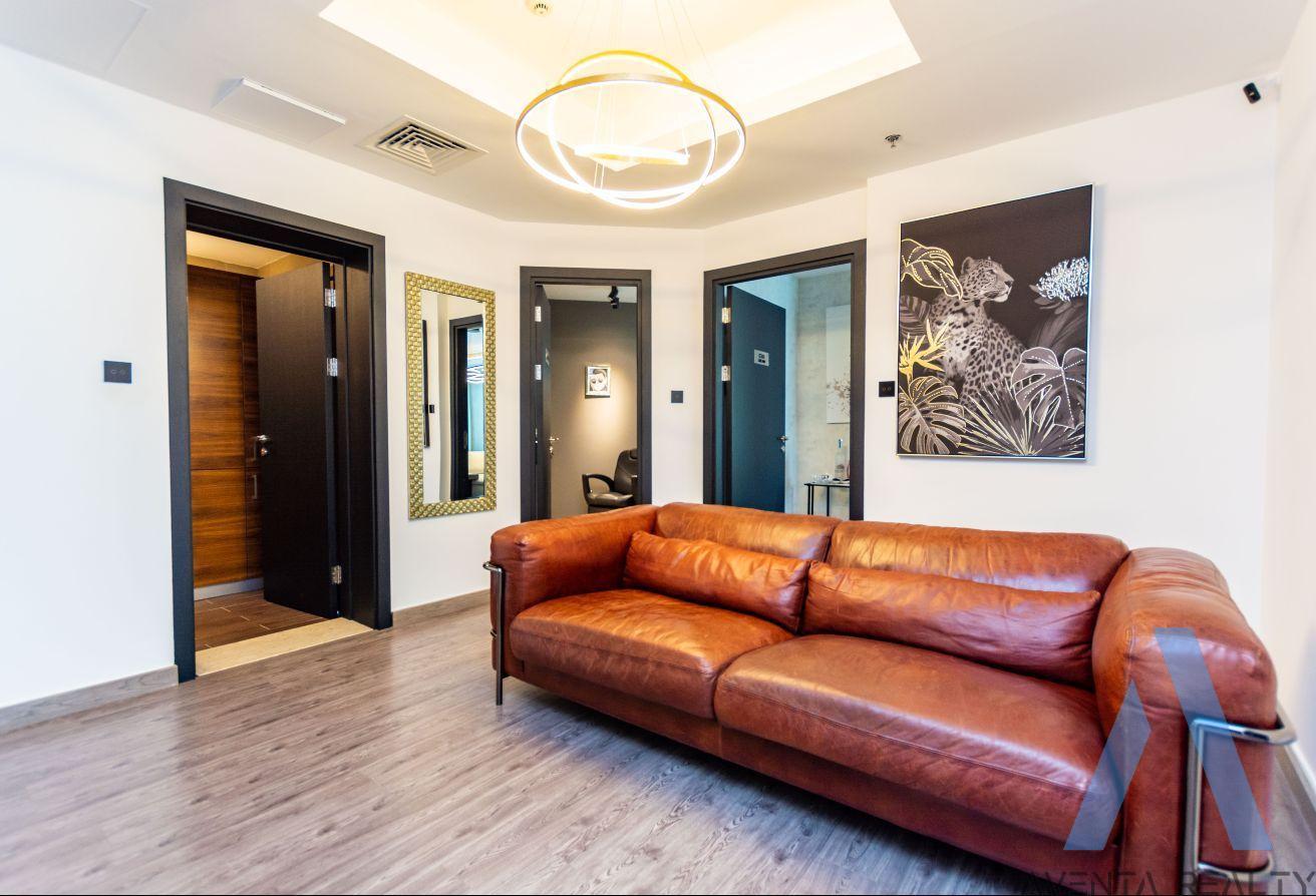 Penthouse Duplex | Fully Furnished | Palm Views photo 17