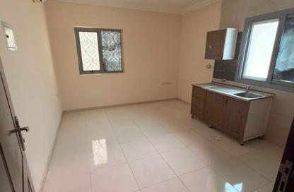 Apartment - Studio - 1 Bathroom for rent in Al Qulaya'ah - Al Sharq - Sharjah
