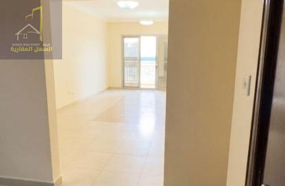 Apartment - 2 - 3 for rent in Ali Mousa Tower 1 - Al Majaz 2 - Al Majaz - Sharjah Apartment - 2 - 3 for rent in Ali Mousa Tower 1 - Al Majaz 2 - Al Majaz - Sharjah