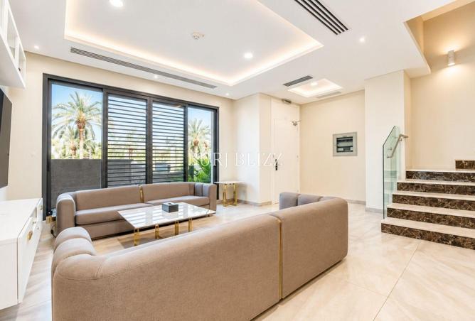 114153842 - Property Image 2