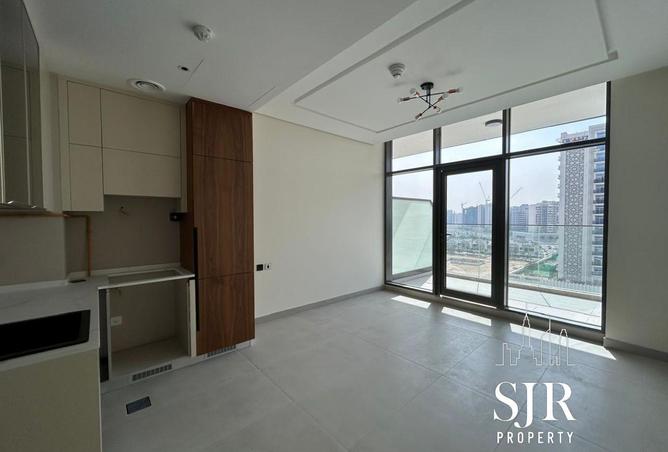 73111028 - Property Image 3