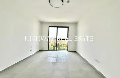 Apartment - 1 Bathroom for rent in Tiraz 3 - Aljada - Sharjah