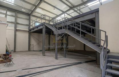Factory - Studio - 3 Bathrooms for rent in Al Sajaa S - Al Sajaa - Sharjah