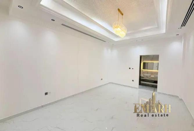 98719561 - Property Image 3
