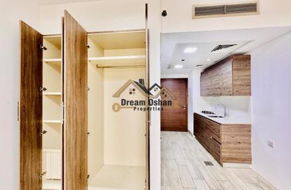 Apartment - Studio - 1 Bathroom for rent in Easy18 - International City Phase 2 - Al Warsan 4 - Al Warsan - Dubai