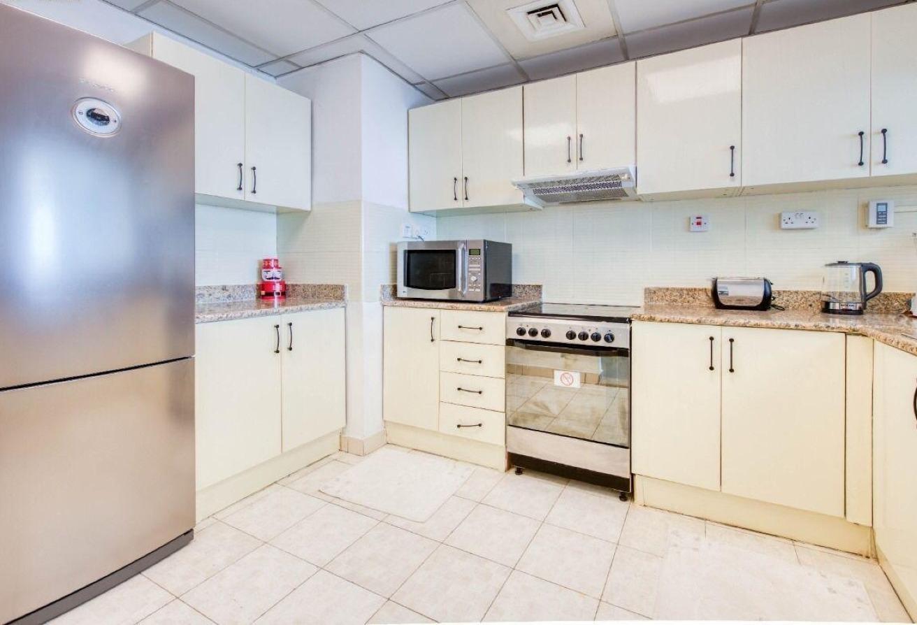 High Floor | Spacious 1BR | Fully Furnished photo 6