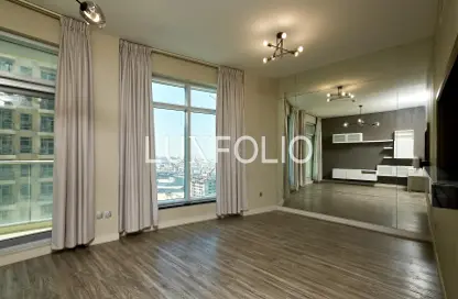 شقة - 2 غرف نوم - 3 حمامات للايجار في لوفتس إيست - ذا لوفت - وسط مدينة دبي - دبي