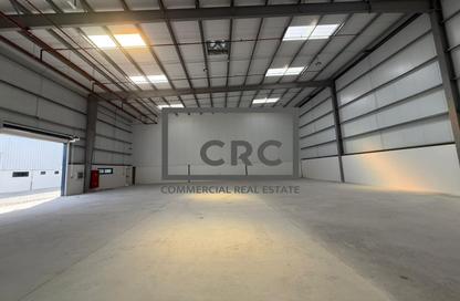 Warehouse - Studio - 2 Bathrooms for rent in Dubai Investment Park 2 (DIP 2) - Dubai Investment Park (DIP) - Dubai