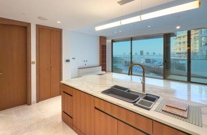 Apartment - 2 - 3 for sale in Ellington Beach House - The Crescent - Palm Jumeirah - Dubai