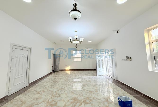 87038644 - Property Image 2