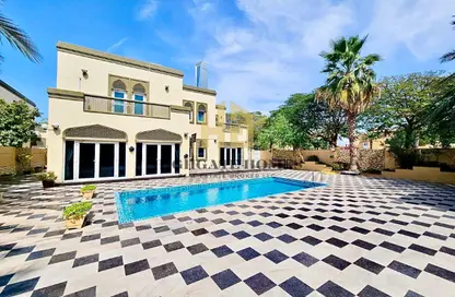 Villa - 5 Bedrooms - 6 Bathrooms for sale in Legacy Large - Legacy - Jumeirah Park - Dubai