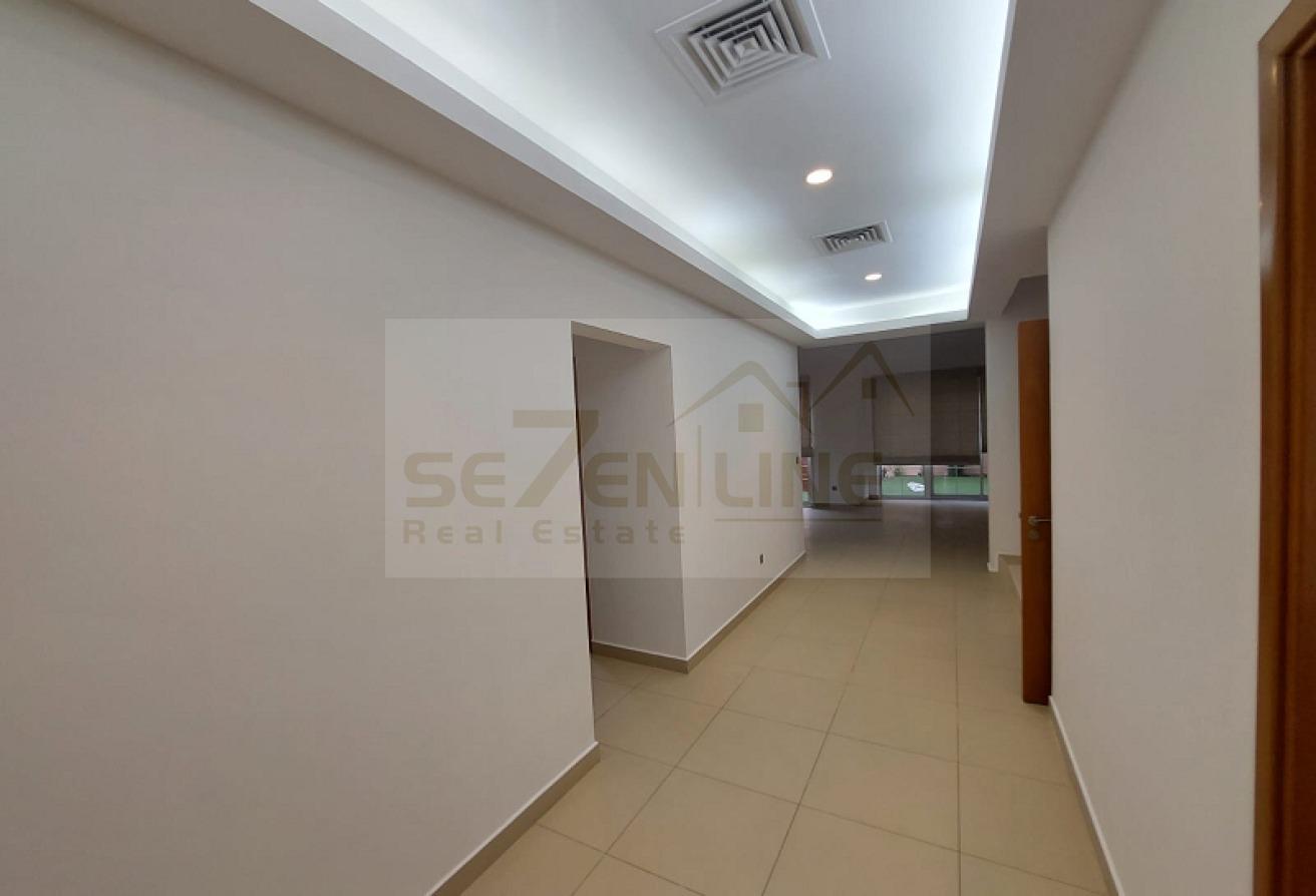 Vacant | 4BR Independent Villa | Private Pool photo 20