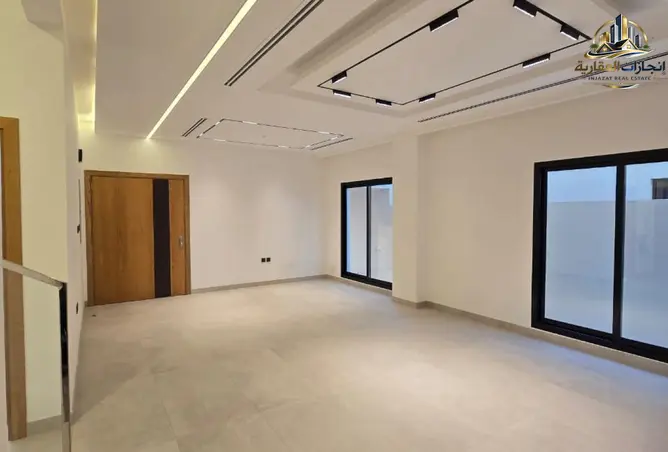 148636034 - Property Image 2