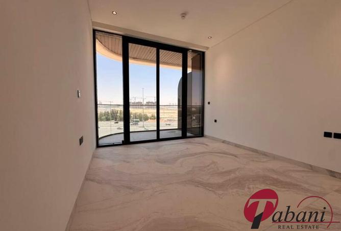 125155801 - Property Image 2